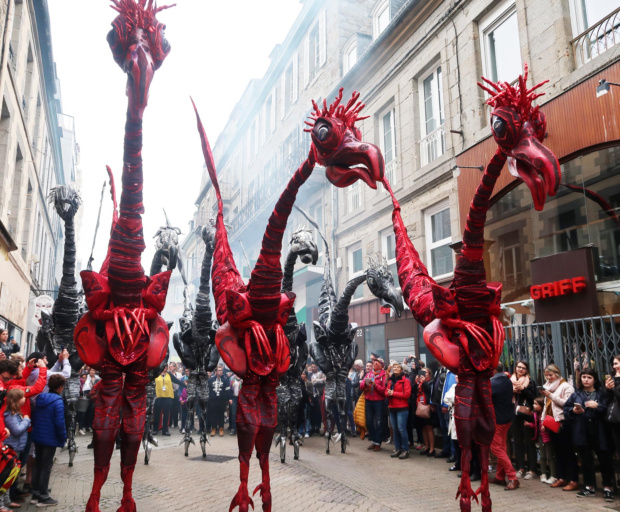 Close-Act Red Saurus