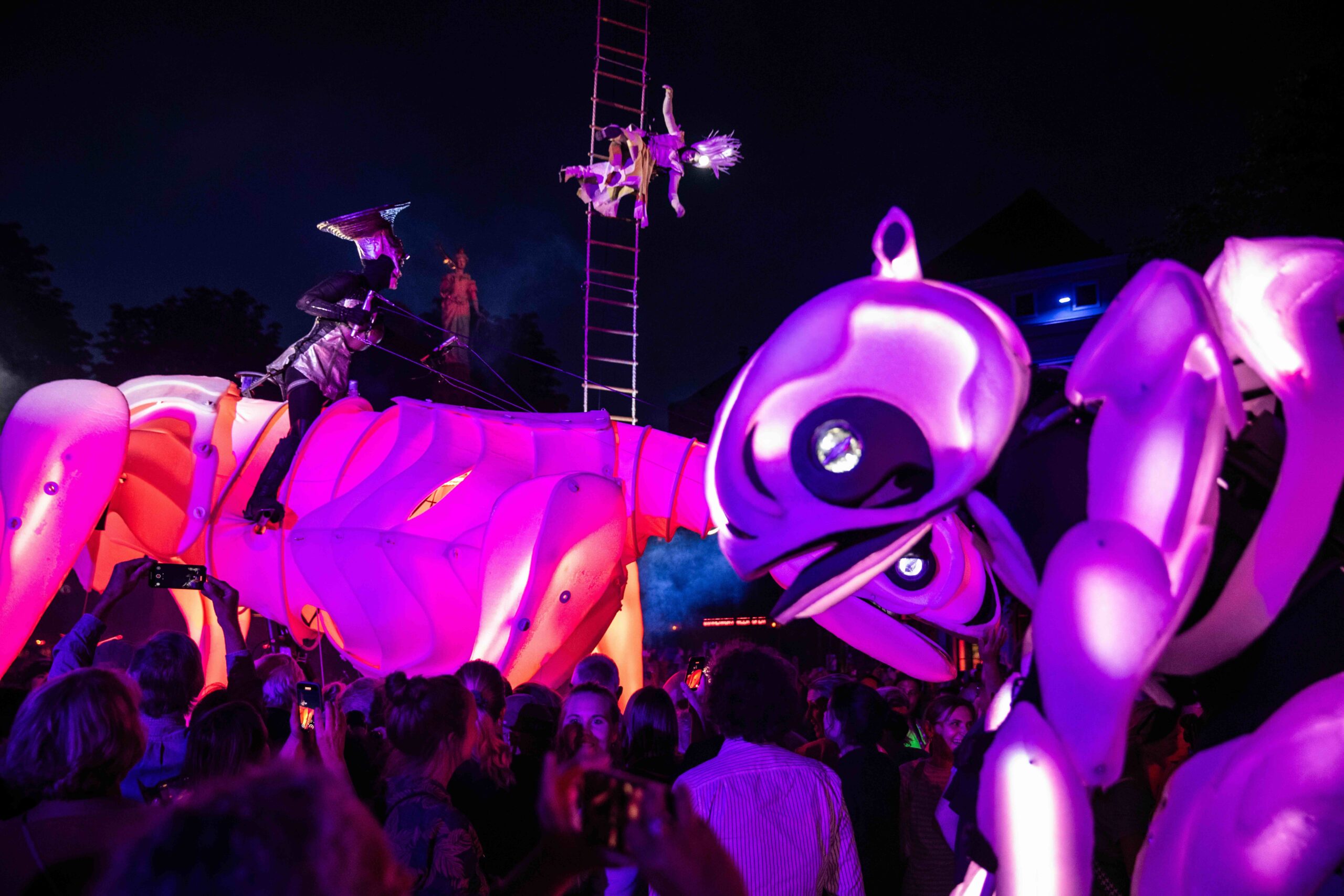 Streettheatre Spectacle Avenir